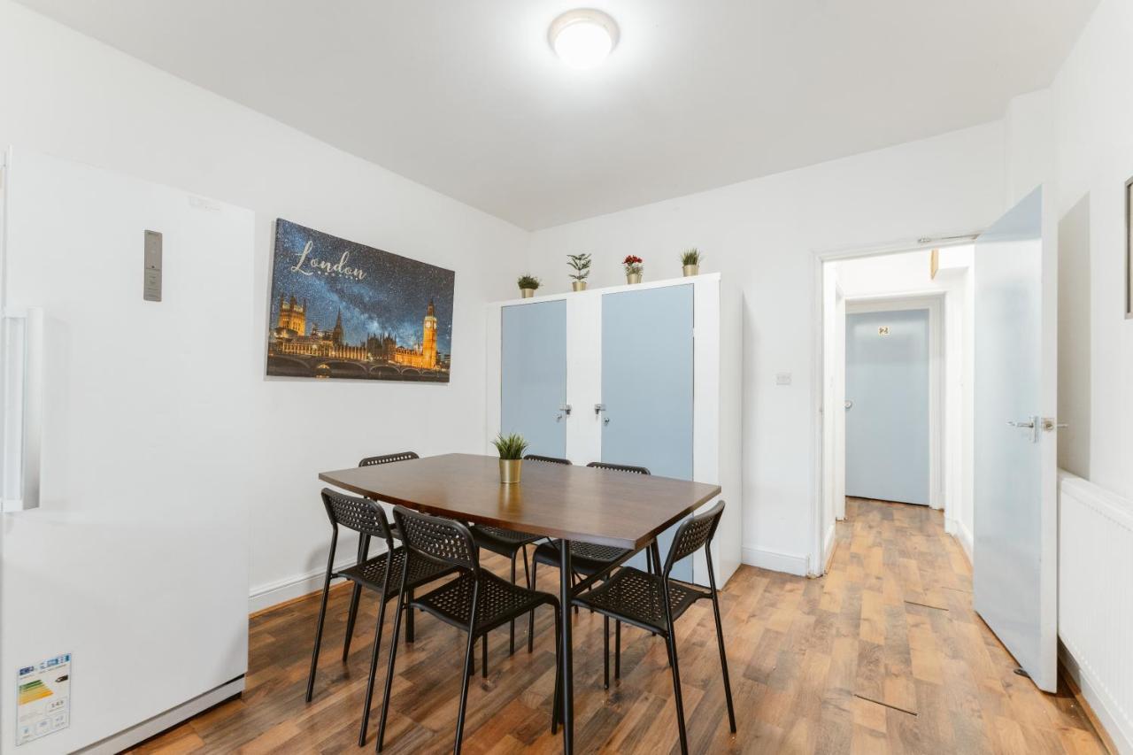 Upton Park Bedrooms 25 Min To Central London Exterior photo